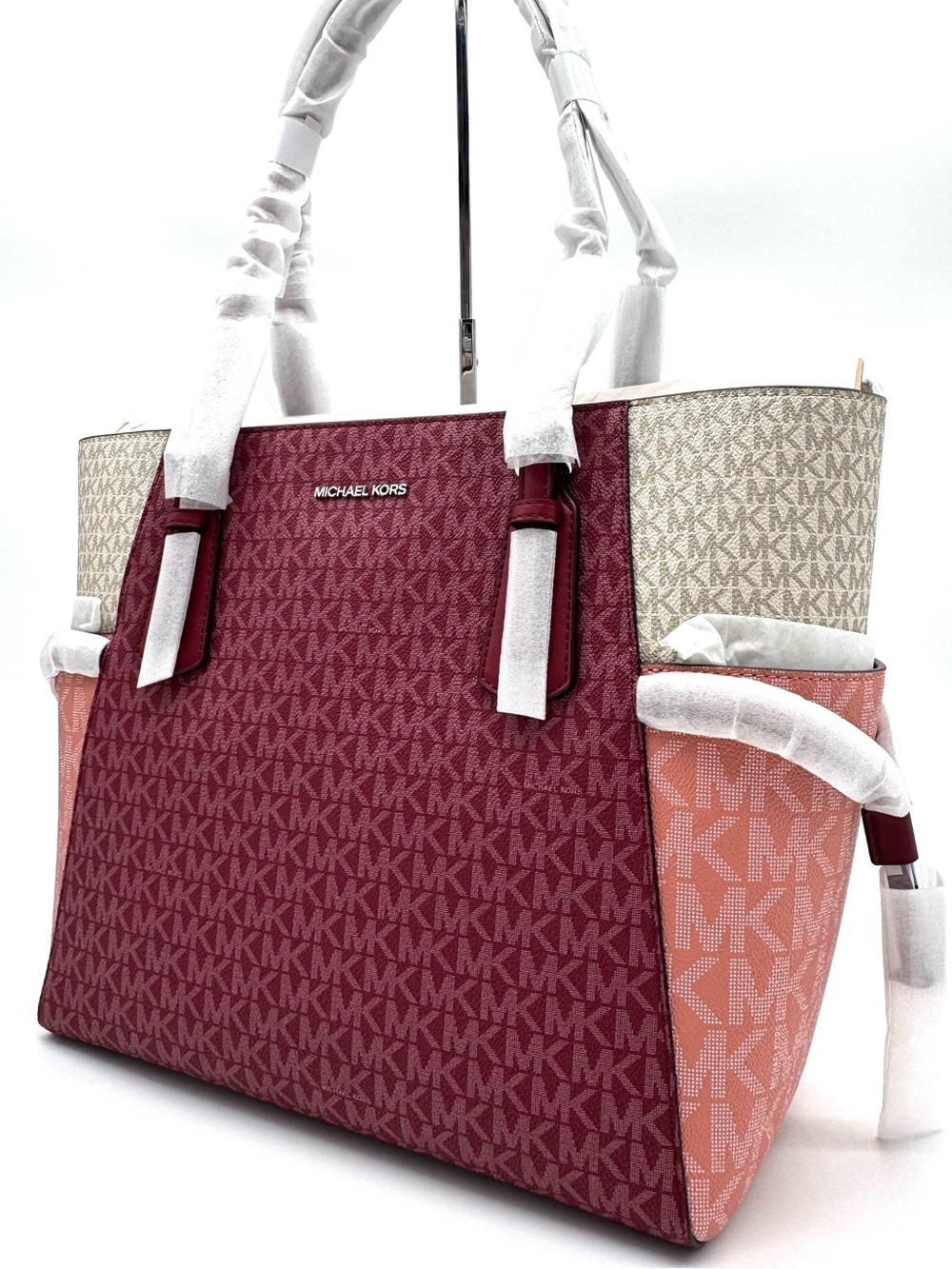 Michael Kors Voyager Large Color-Block Signature Logo Tote Bag - Maroon